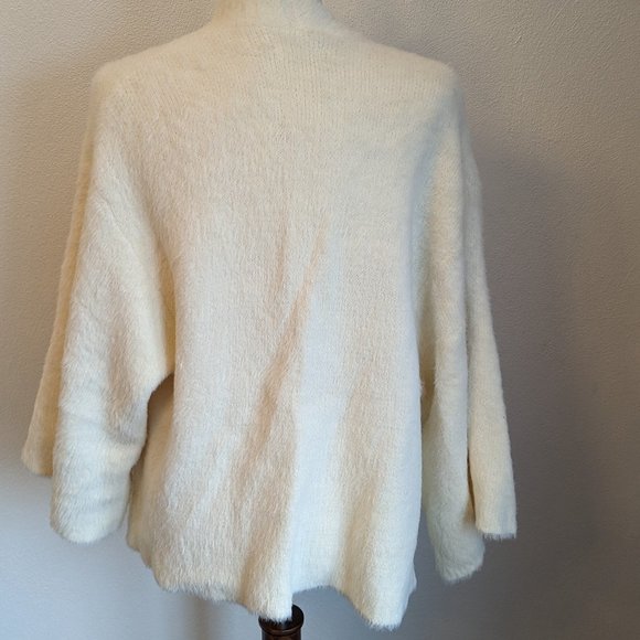 Anthropologie Cozy Nights Kimono - Picture 8 of 9